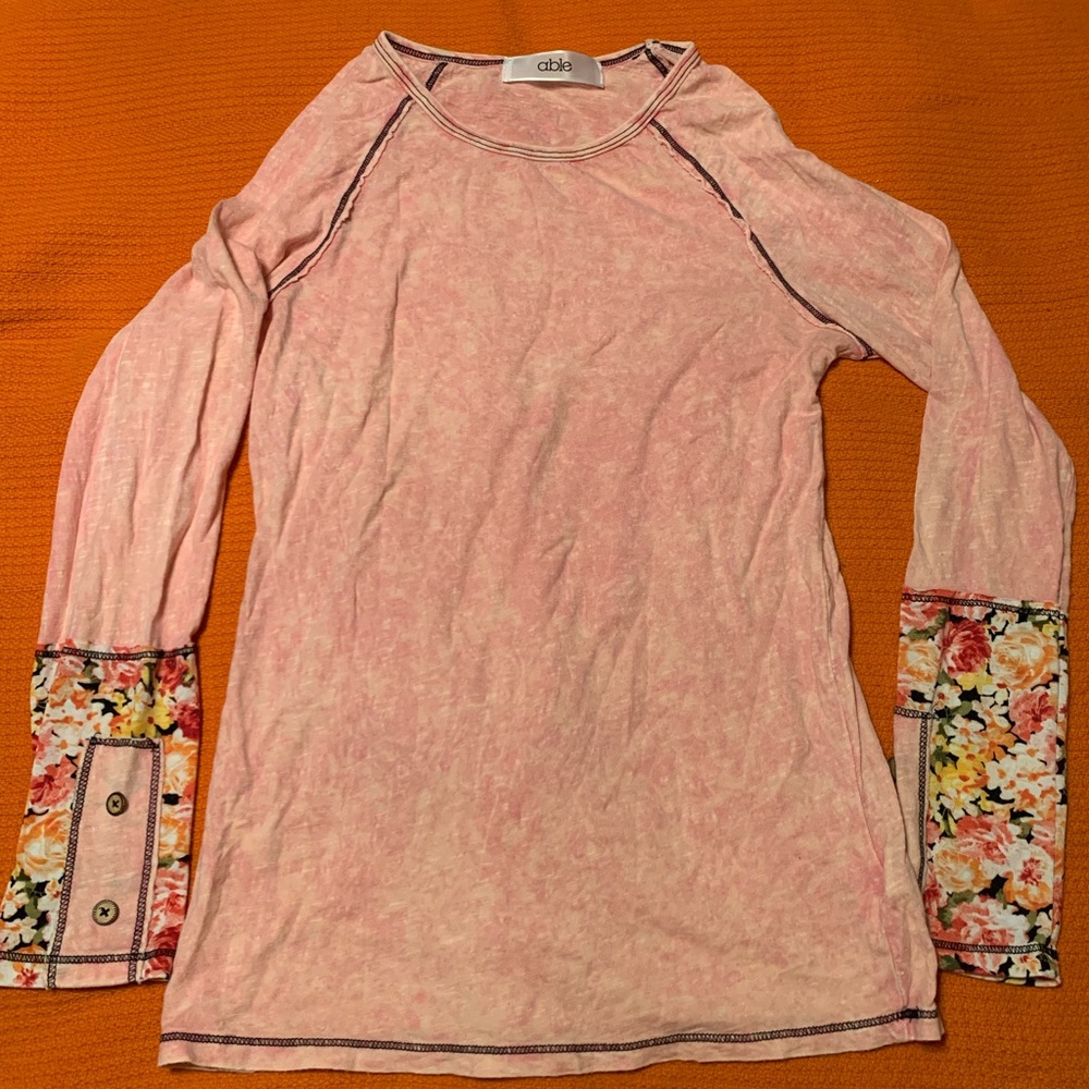 Pink longsleeve with floral cuffs